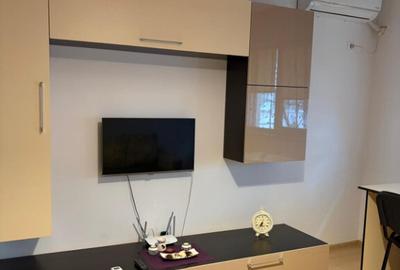 Inchiriez garsoniera Lujerului, la 5 min. de metrou, tramvai 41 - 1