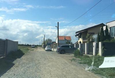 Teren de 2000 mp, în Km 5