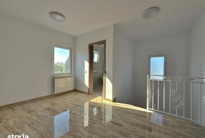 Casă cu 4 camere cu Teren 235 Mp în Central - 3