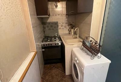 Inchiriez apartament pe ?oseaua Buzaului, potrivit pentru echipa de muncitori Inchiriez apartament pe ?oseaua Buzaului, potrivit pentru echipa de muncitori - 5