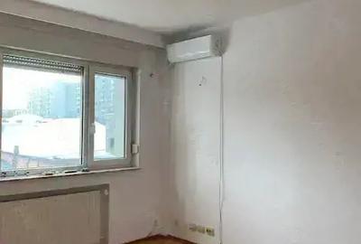 Apartament cu 3 camere decomandat în Pantelimon - 10
