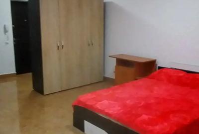 Inchiriez garsoniera - 4