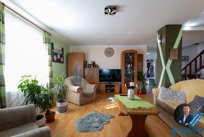 Casa de vanzare 200 mp in Letea Veche - 7