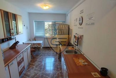 Apartament 4 camere, decomandat, Bd Lapusneanu, zona Dacia, etaj 3/4 fara lift - 2