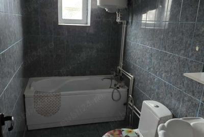 Apartament cu 3 camere decomandat în Central - 11