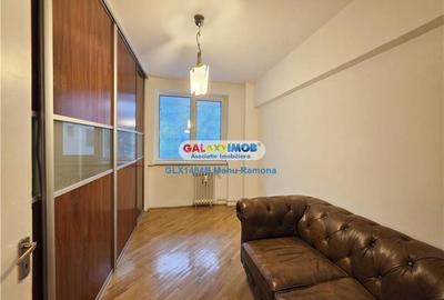 Apartament cu 3 camere decomandat în Drumul Taberei - 4