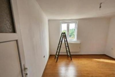 Casă cu 4 camere cu Teren 310 Mp în Central