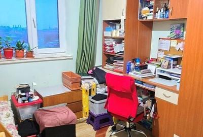 Apartament cu 3 camere decomandat în Alexandru cel Bun - 2