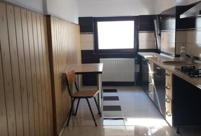 Vând casa în zona Copou - 10