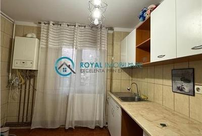 Royal Imobiliare - Vanzare apartament 2 camere zona Nord-Spitalul Judetean - 8