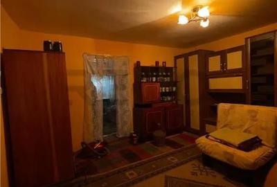 Casă cu 3 camere cu Teren 2650 Mp în Burzuc - 5