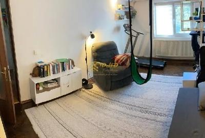 Apartament cu 3 camere decomandat în Păcurari - 4