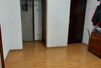 De vanzare Apartament 4 camere Crangas?i, reabilitat, Centrala? - 4