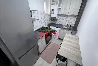 Apartament cu 2 camere decomandat în Central - 2