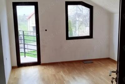 Casa de vanzare Casa de vanzare - 3