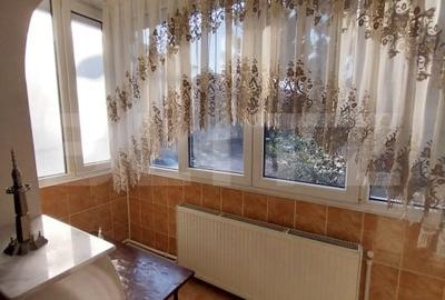 Apartament 3 camere, 65 mp,  etajul 1, zona Școlii nr. 11, Burdujeni - 2
