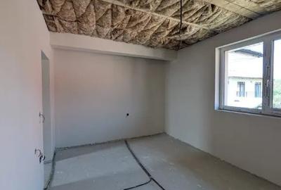 Casă cu 5 camere cu Teren 540 Mp în Florești - 12