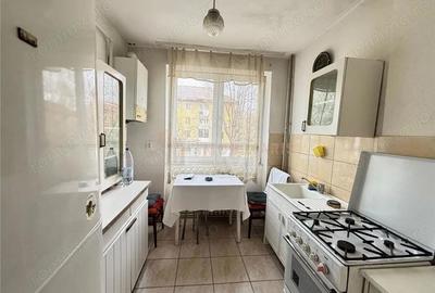 Apartament cu 2 camere semidecomandat în Independenței - 4
