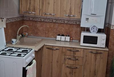 Casa parter  renovata cu CT zona Gara , SU=115mp + teren 500 mp . - 2
