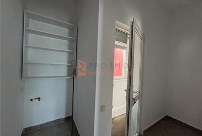 Casa Spatiu comercial  in zona magazinelor satesti - 9