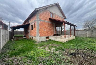 Casă cu 6 camere cu Teren 428 Mp în Coșteiu - 34