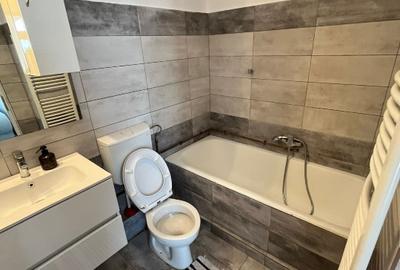 Închiriez apartament calea Victoriei 2 camere ateneu hilton 55 mp / o zona foart - 3