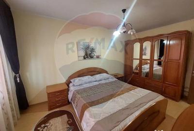 Apartament cu 2 camere decomandat în Central - 3