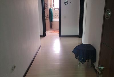 Garsonieră decomandată în Central - 8