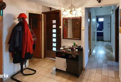Apartament cu 4 camere în Obor - 13