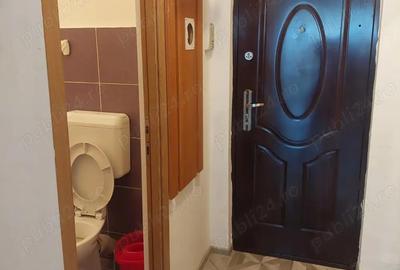 Garsoniera spatioasa, pozitie buna ,Astra - 4