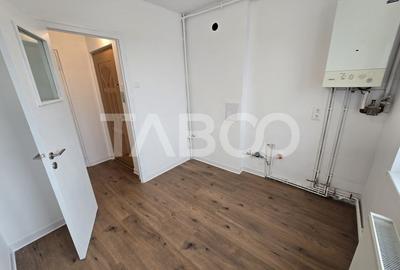 Apartament de vanzare la etaj intermediar 2 renovat balcon Terezian - 14