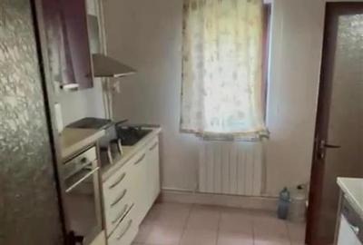 Apartament cu 4 camere decomandat în Apollo - 8
