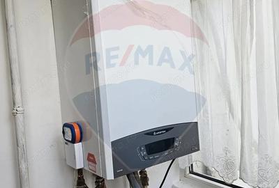 Apartament cu 3 camere decomandat în Central - 2