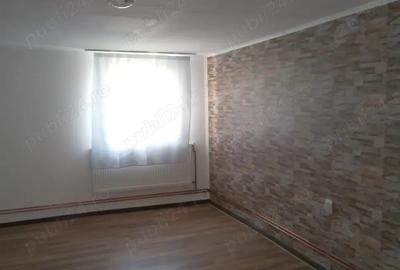 Casă cu 3 camere cu Teren 500 Mp în Predeal - 5