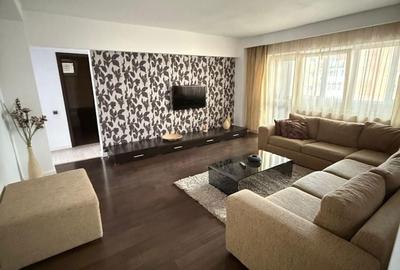 Apartament cu 3 camere în Central - 2