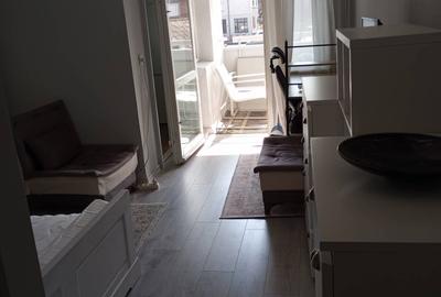 Garsonieră semidecomandată în Central