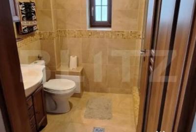 Casă cu 4 camere cu Canalizare în Dezmir