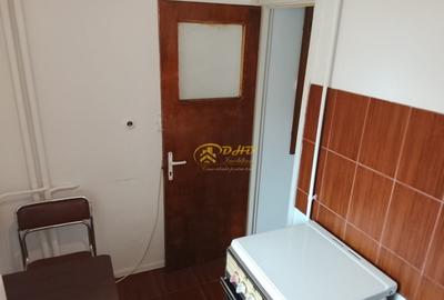 Ap. 1 camera, 30 mp, balcon, langa Piata Unirii - 10