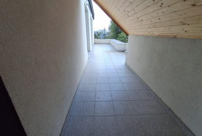 Apartament cu 3 camere decomandat în Bucur Obor - 9