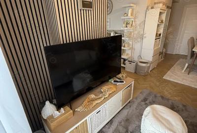 Apartament cu 3 camere decomandat în Florești - 2