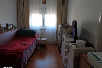 Apartament cu 3 camere decomandat în Aurel Vlaicu - 8