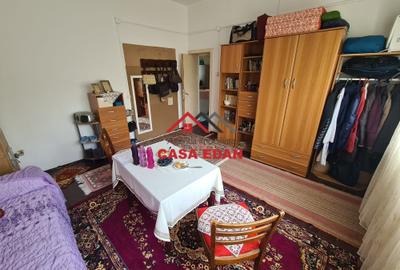 Apartament in casa--64.900 euro - 2