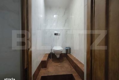 Spațiu comercial, de 200 mp, în Ultracentral - 7