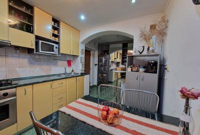 DRISTOR-CAMIL RESSU(METROU)-3 camere, dec, 6/10, mobilate+utilate, 160.000euro - 6