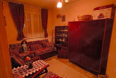 Vand apartament 2camere - 10