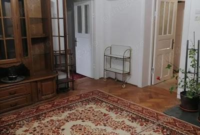 Casă cu 6 camere în Central - 3