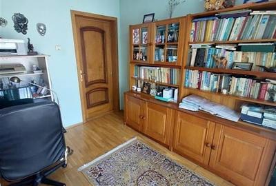 CASA DE FAMILIE in zona rezidentiala ultracentrala Onesti DE VANZARE IN EXCLUSIV - 9