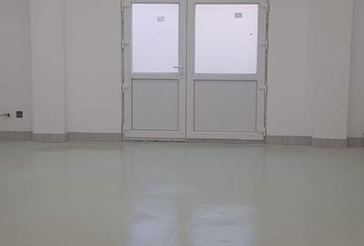 Spațiu comercial, de 100 mp, în Apărătorii Patriei - 9