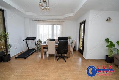 Casă cu 7 camere în Mineri - 3