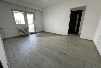 Spațiu comercial, de 45 mp, în Orizont - 4